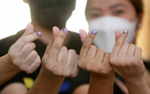 Comelec seeks BSP help in anti&vote buying campaign