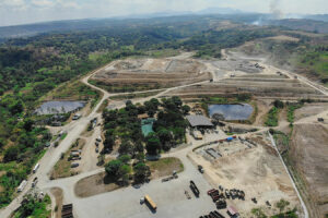 Angeles court dismisses bid to renew Clark&area landfill operating contract 