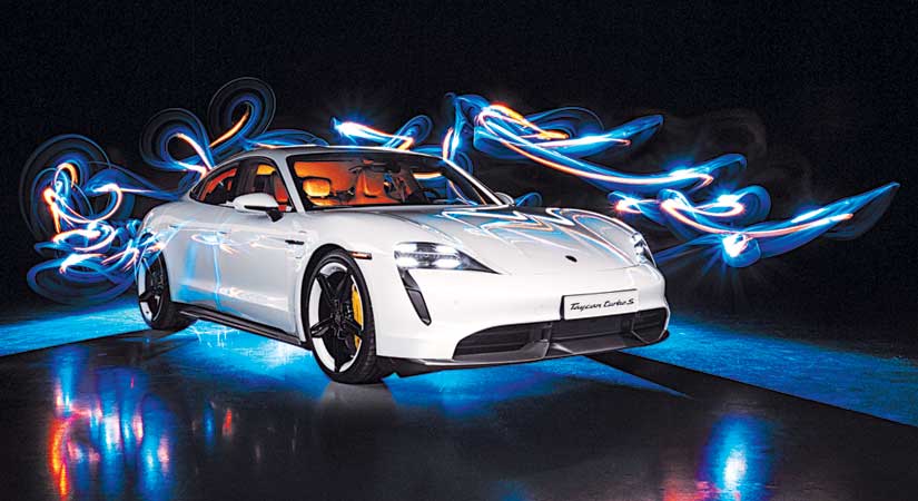 Porsche Taycan 1