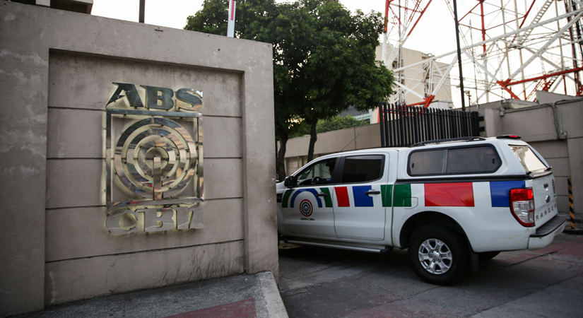 ABS-CBN media crew cab