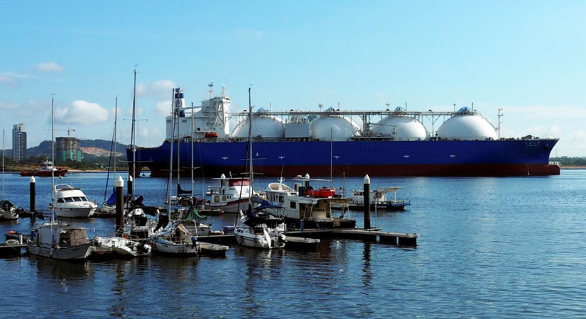 LNG tanker ship