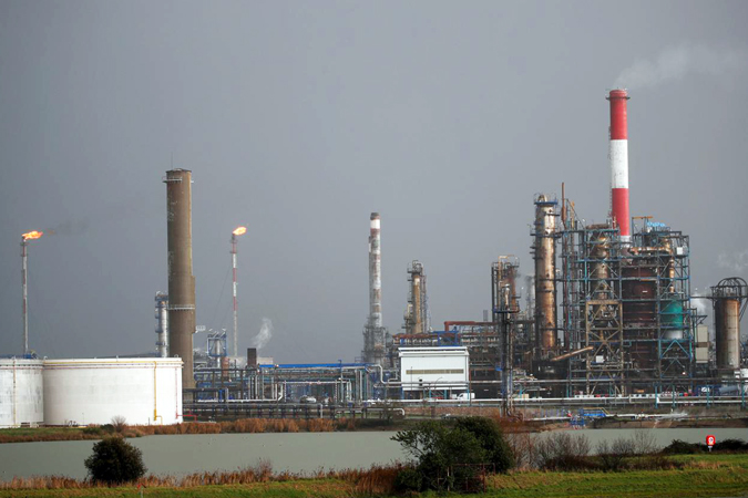 Total oil refinery France