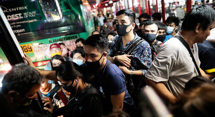 face mask bus coronavirus