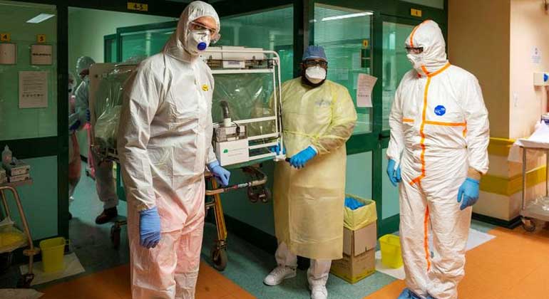 PPE-covid-reuters