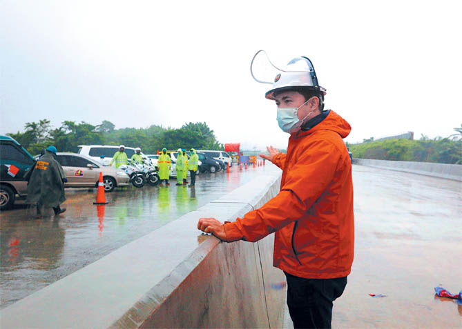 new dpwh cover
