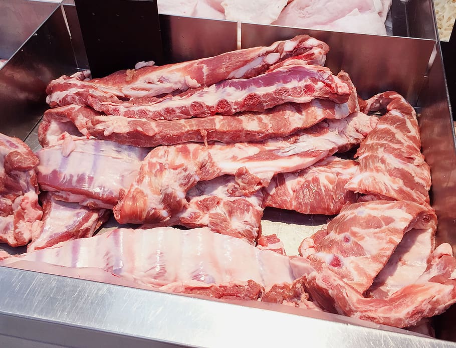 pork-ribs-meat-raw