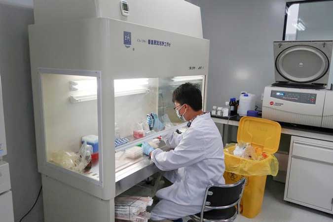 lab-scientist