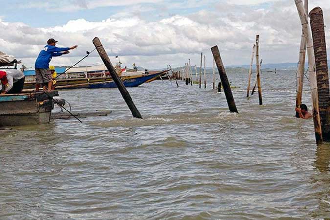 laguna-de-bay-fish-pen