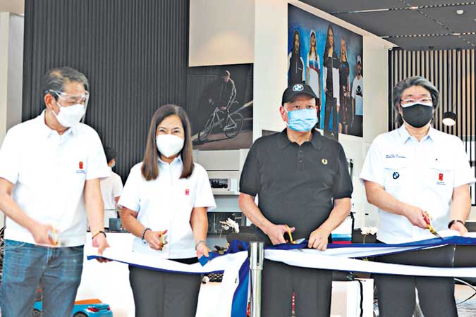 Bmw Phl Opens New Flagship Facility In Greenhills Businessworld Bmw Phl Opens New Flagship Facility In Greenhills Businessworld