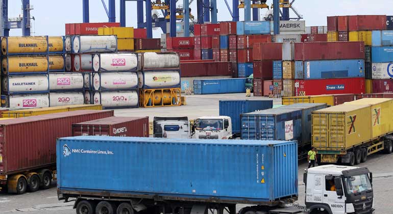 port-container-1
