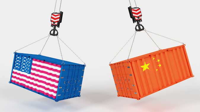 US-China-import-tarrifs-container