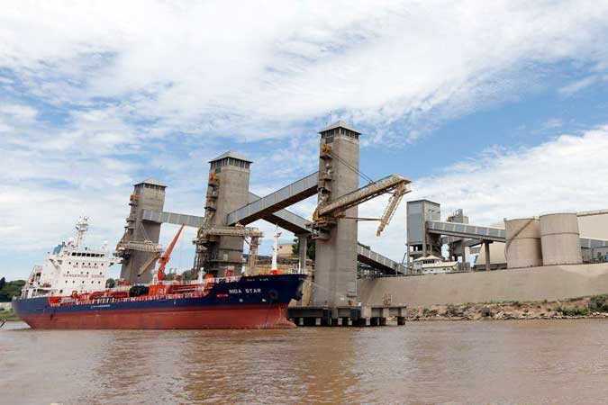 argentina-port-grain-reuters