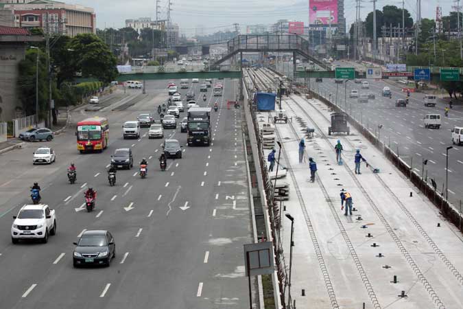 MRT 7-infra-construction