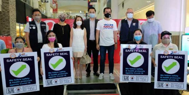 Robinsons-Place-Manila-Safety-Seal-(3)