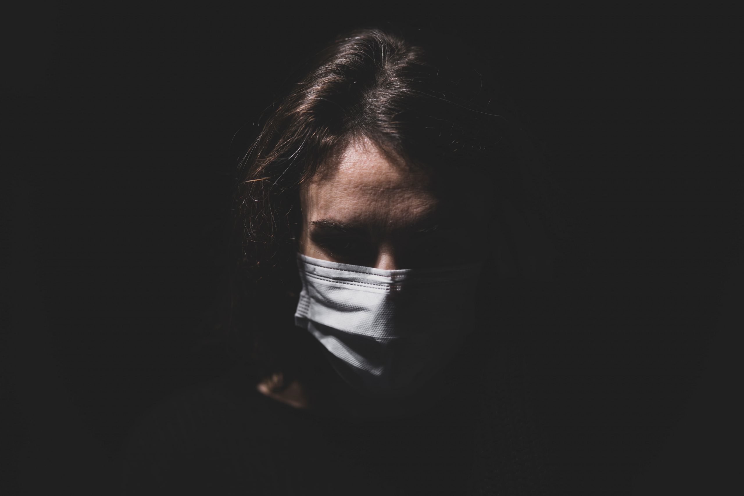 women-facemask-scaled