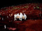 Indonesia braces for worsening COVID-19 outbreak