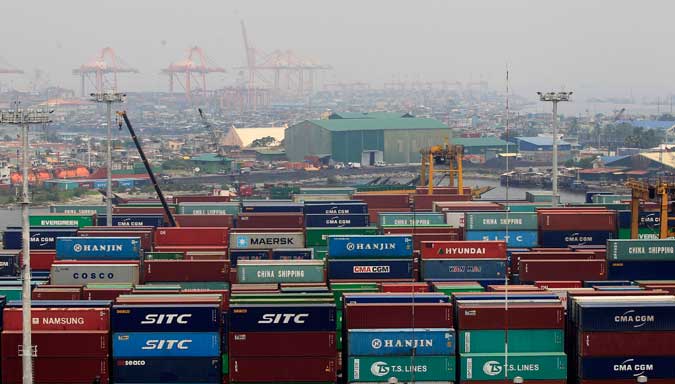 forTrade2014-09-24_PHILIPPINES-ECONOMY-PORT