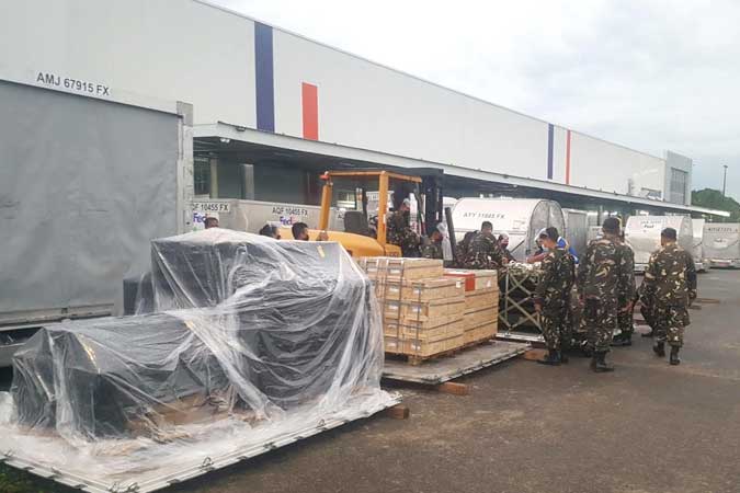 weapons-delivers-USEMBASSY-HANDOUT-PHOTO