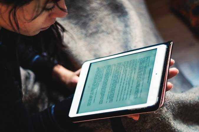 women-tablet