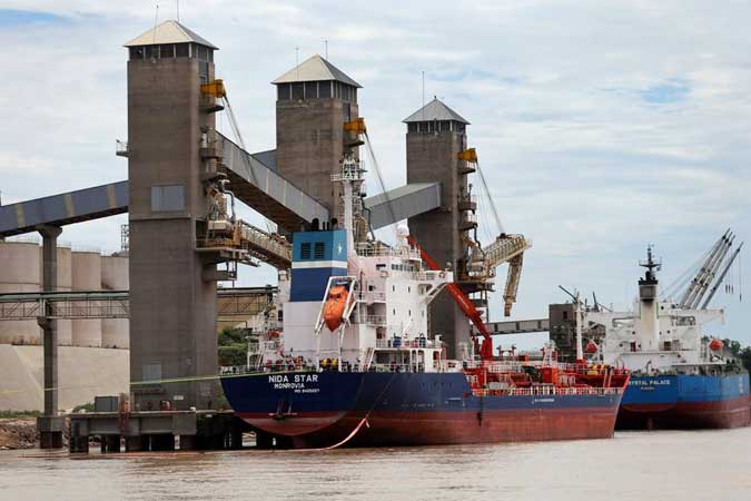 Argentina-ships
