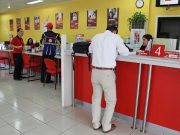 Holiday spending seen lifting banks’ Q4 profits