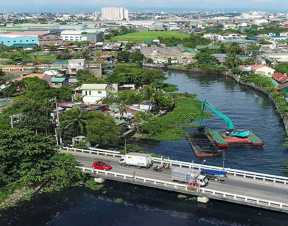 Tullahan-river-dredging-SMC-HANDOUT-PHOTO