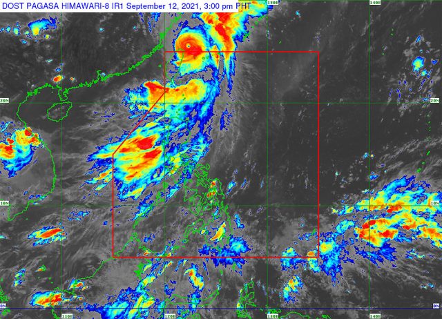 TyphoonKiki-satellite-20210912
