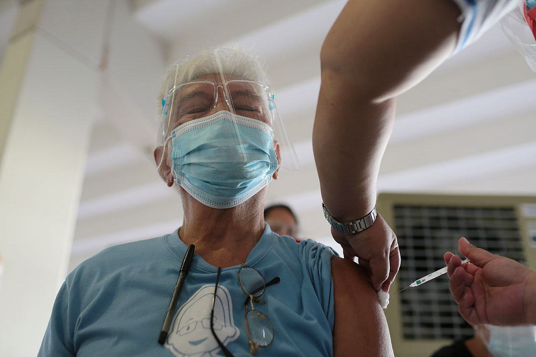 senior-vaccine
