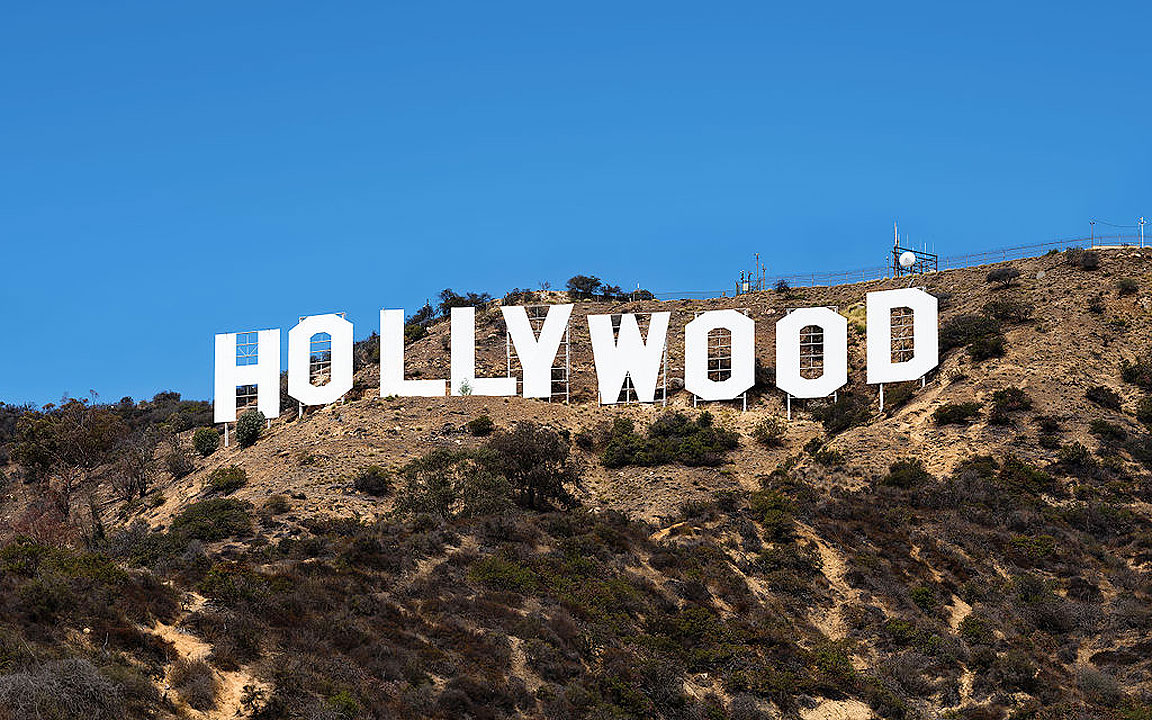 1024px-Hollywood_Sign_(Zuschnitt)