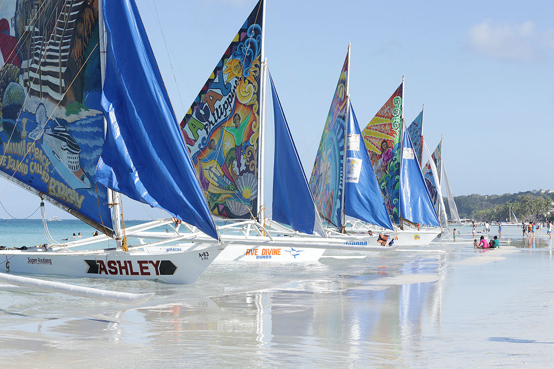 Boracay-Paraw-Biniray-Festival-DENRJPG