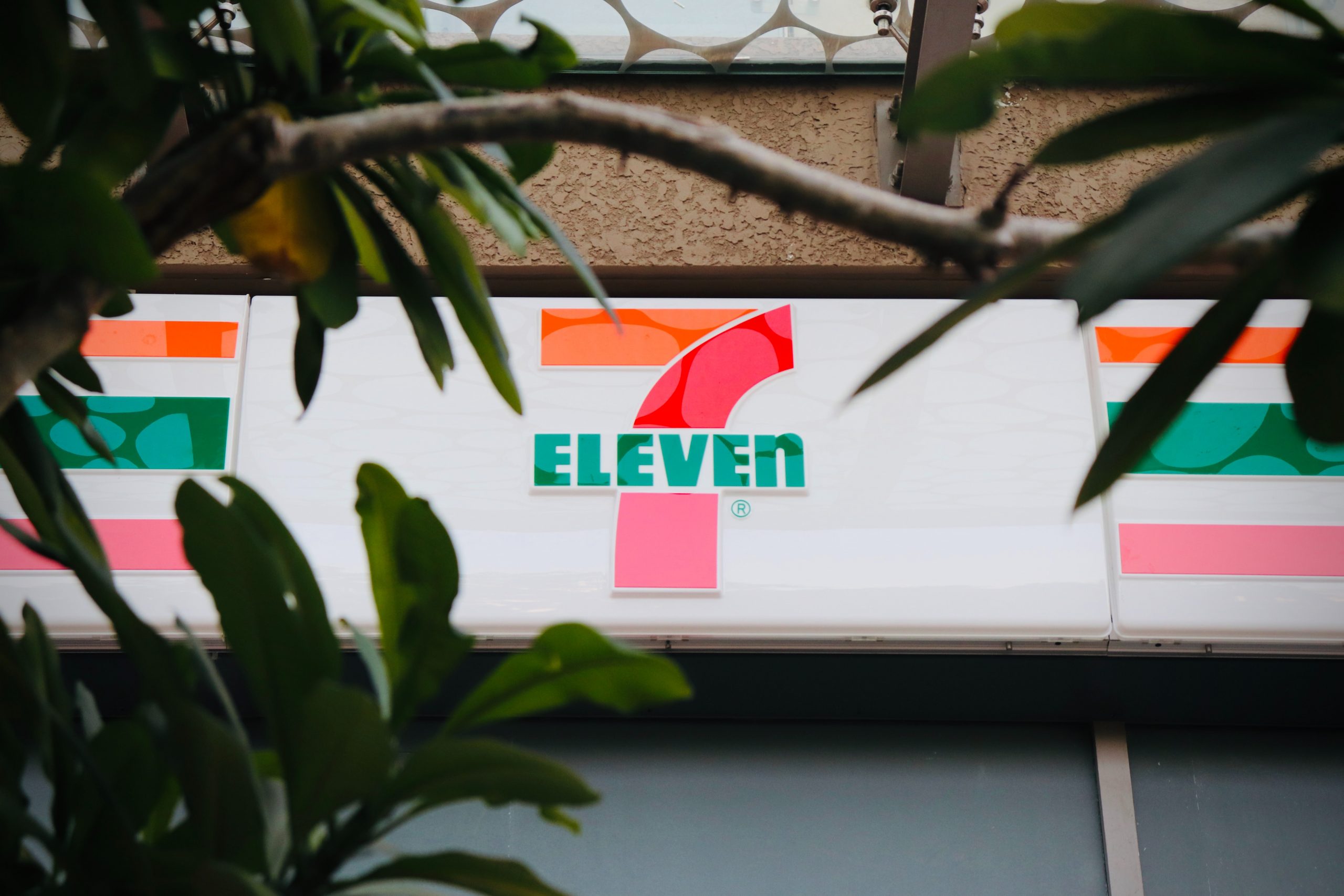 7-11 7-11