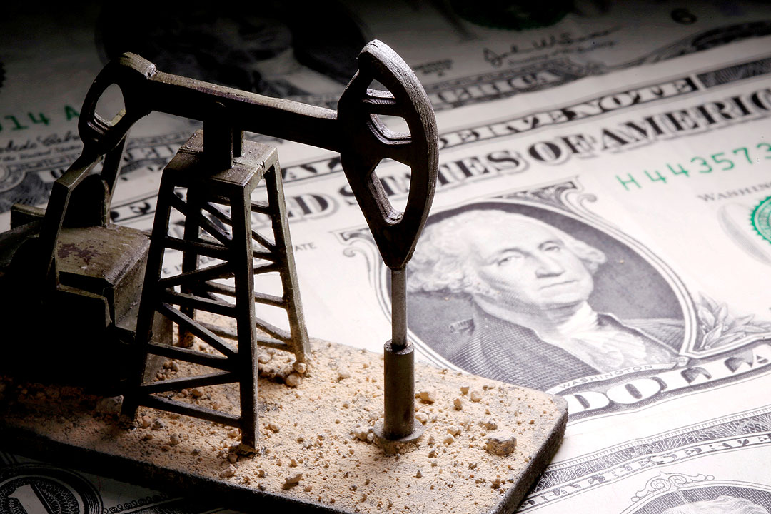 oil pump-dollar