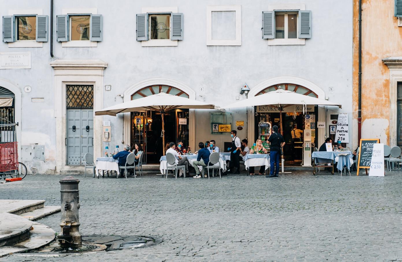 Dining-restaurant