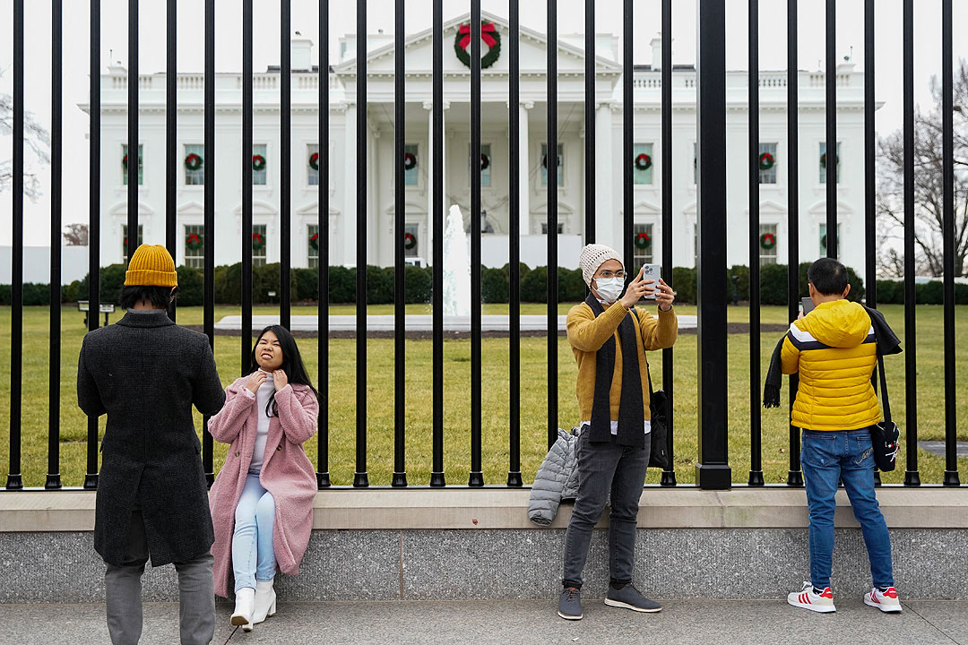White House-face-mask