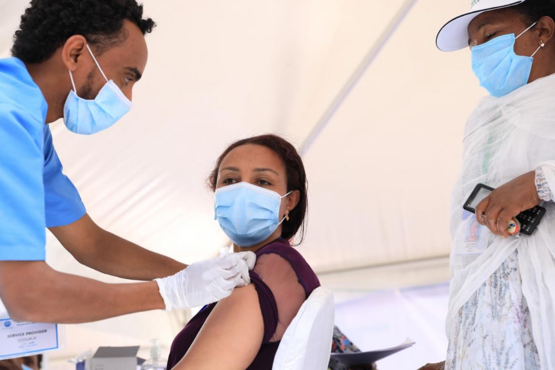vaccination-health-workers
