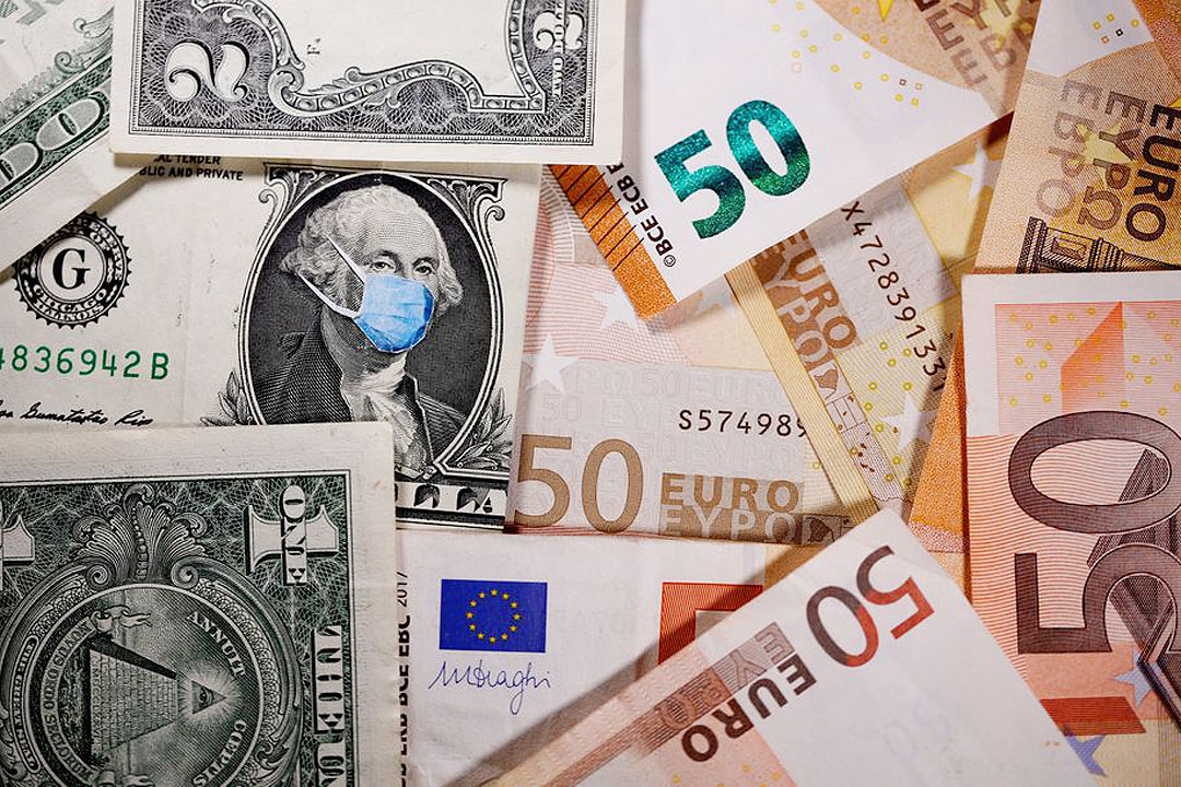 dollar-euro-banknotes