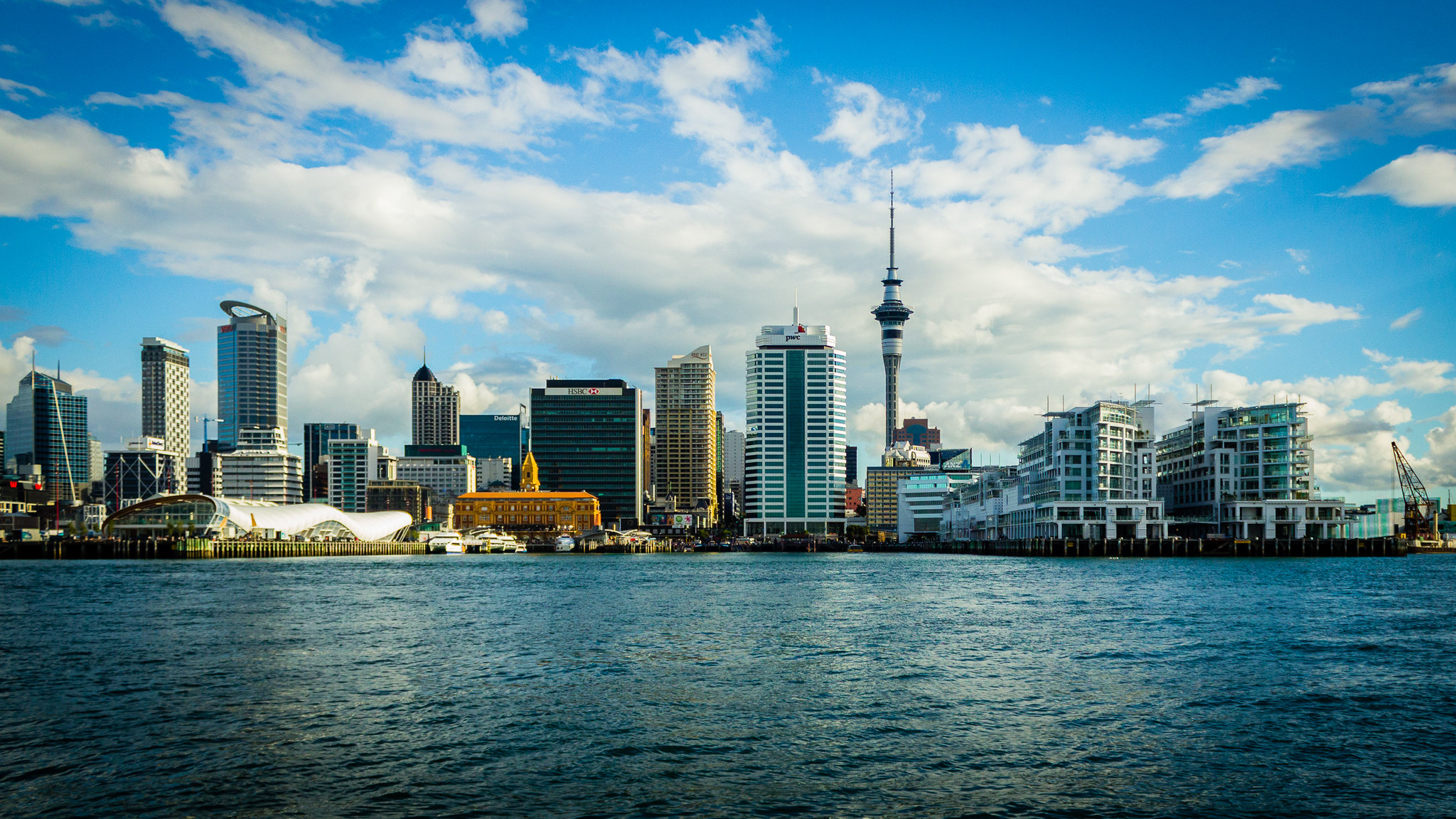 New-Zealand-Auckland Skyline-buildings
