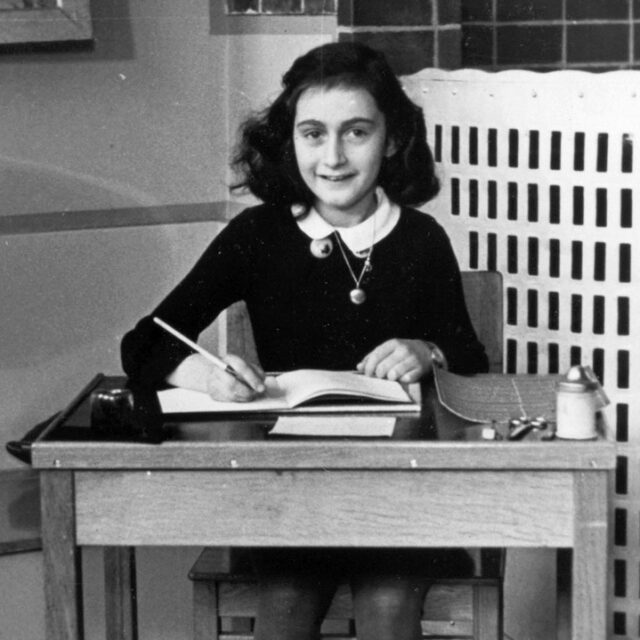 AnneFrank1940_crop