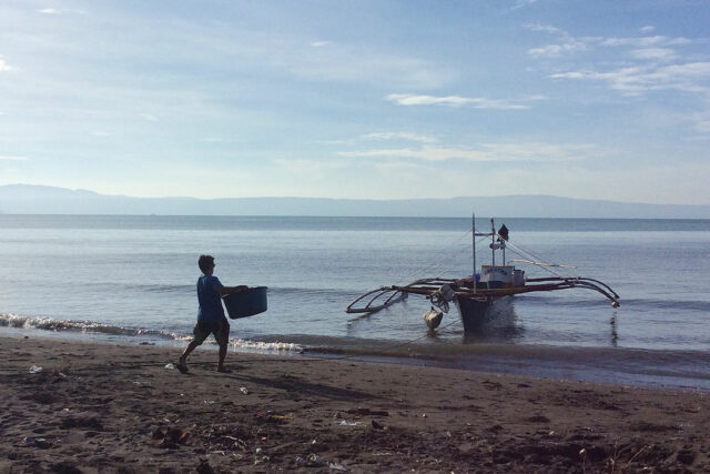 Fisherman-DavaoGulf-BWFILE