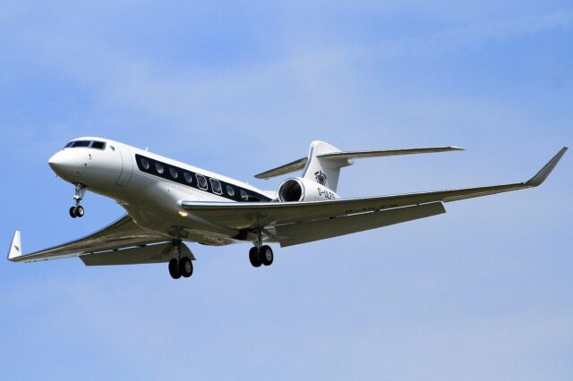 G-ULFS Gulfstream G650 CVT 05-05-16