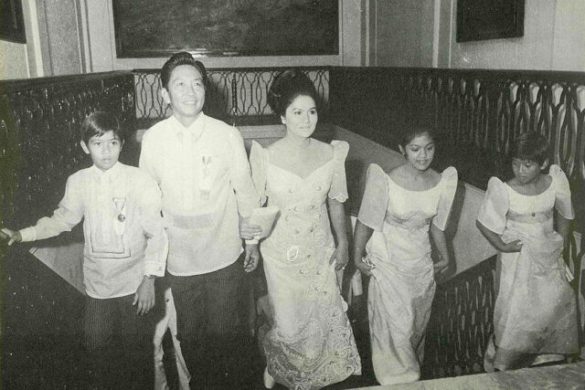 Marcos-Family