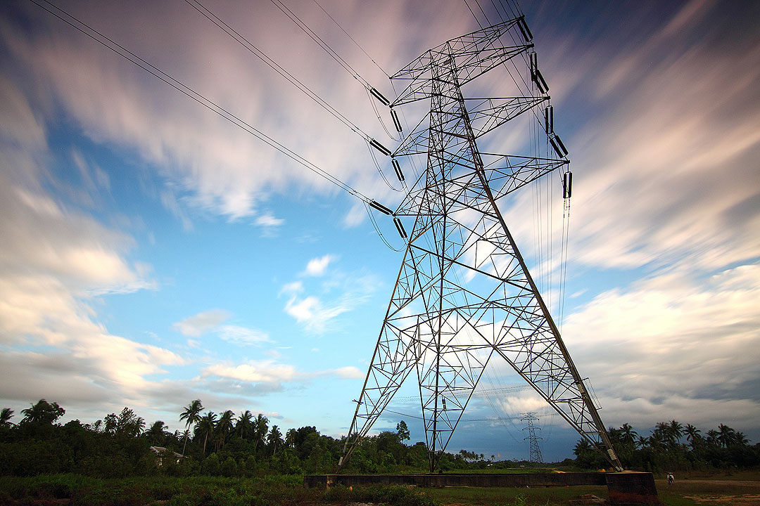 electric-tower-pylon