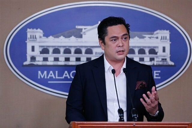 Martin Andanar
