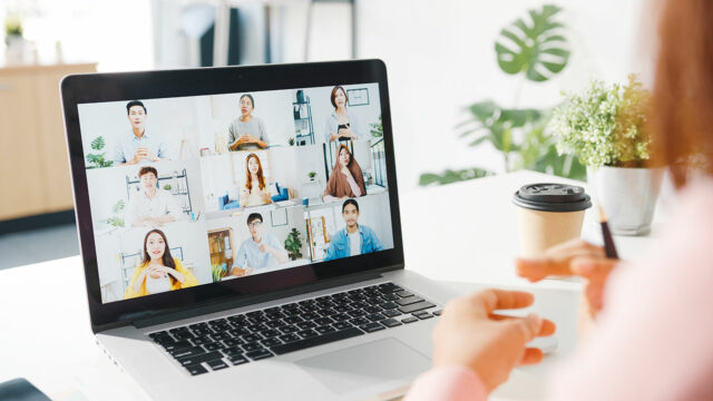 laptop-video-call-meeting