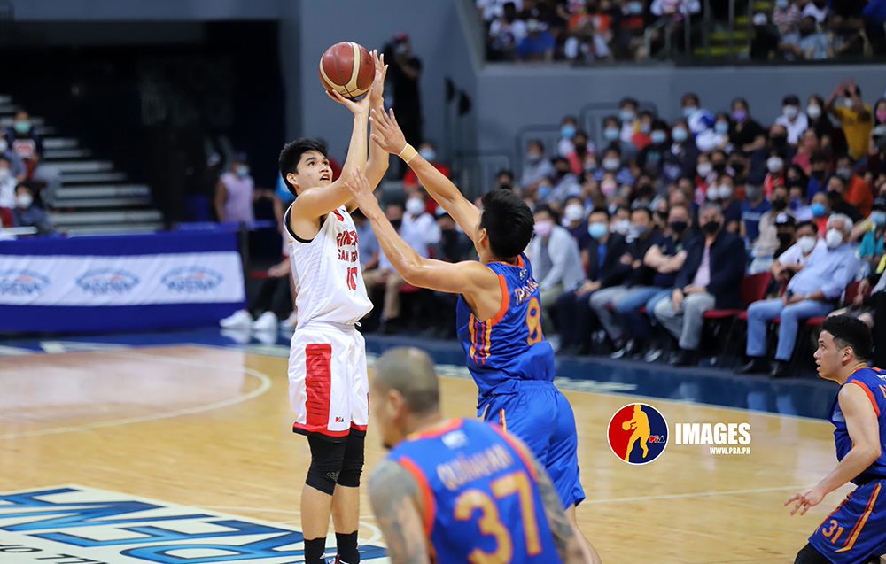 Barangay Ginebra Gin Kings, Magnolia Hotshots