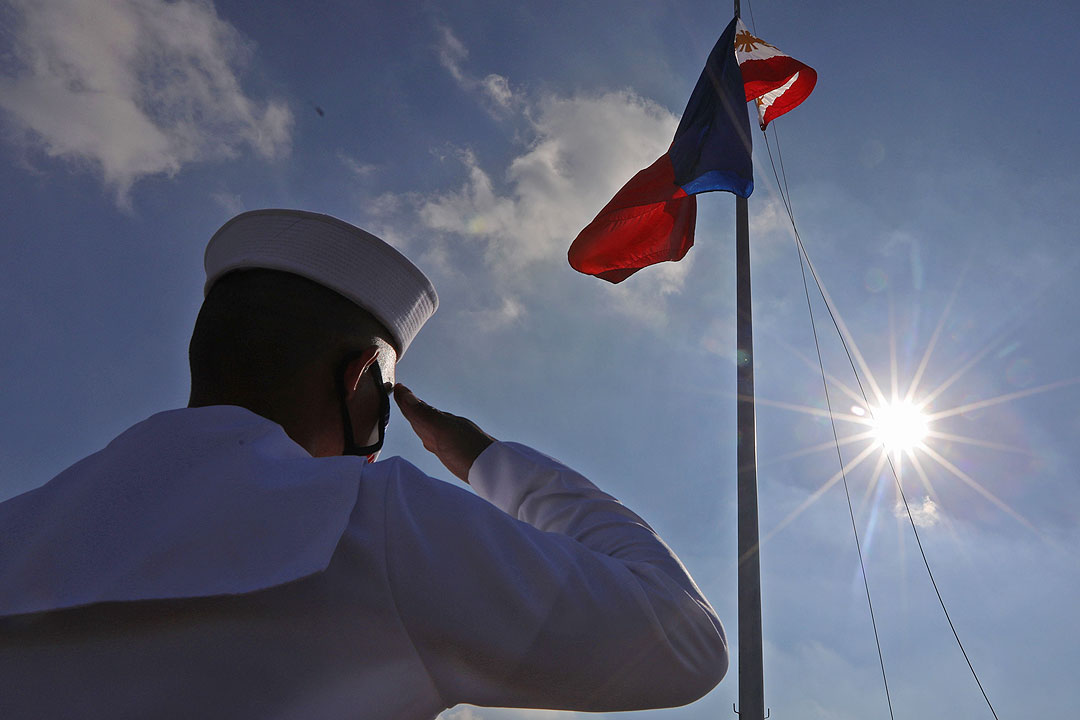 PHL-Navy-Flag