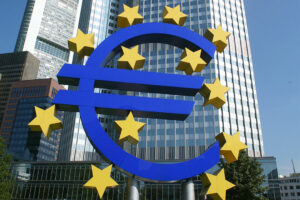 ECB to chart course out of stimulus, setting stage for rate hikes