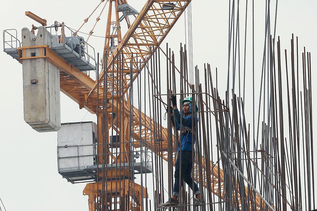 infra-construction-worker