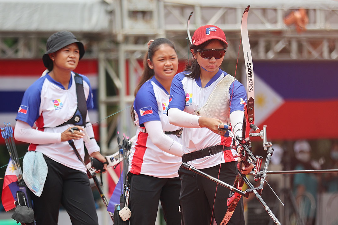 recurve-archery03_psc