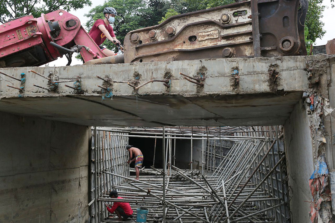 workers-drainage-Marikina-PHILSTAR-MICHAEL-VARCAS